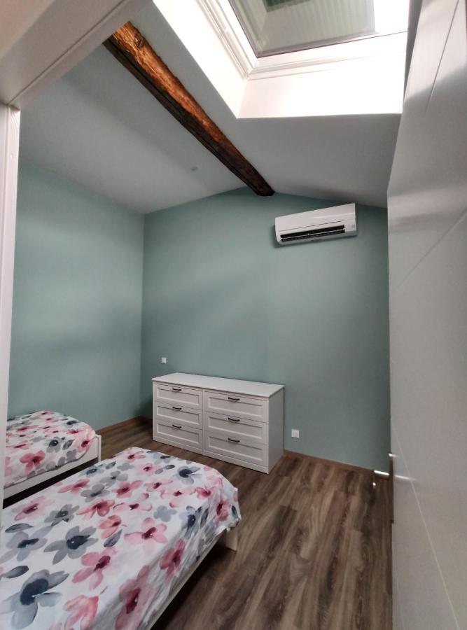 Appartement Colorchic 3 Etoiles - 120m2 Plein Centre - Parking Prive Terrasse Clim