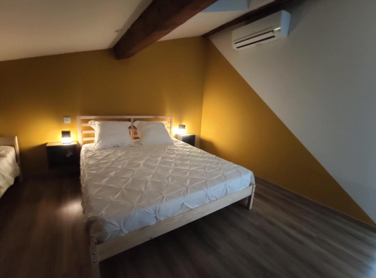 Colorchic 3 Etoiles - 120m2 Plein Centre - Parking Prive Terrasse Clim Appartement *